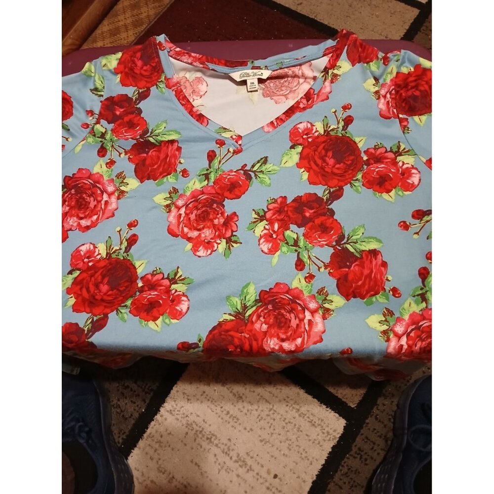 The Pioneer Woman Shirt Womens 2XL BLUE Red Floral Rose V Neck Tunic Top